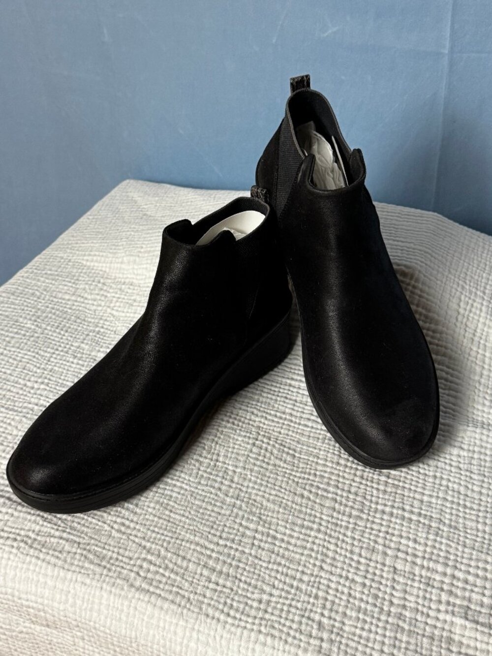 Bzees Boston Bootie in Women's Size 12